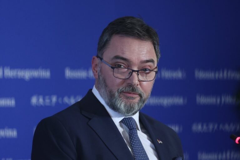 Zbog zdravstvenih problema Staša Košarac hitno u bolnici