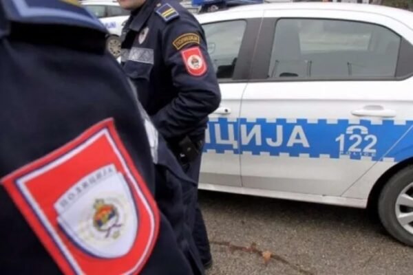 Masovna tuča ispred pekare u Bratuncu: Ima uhapšenih